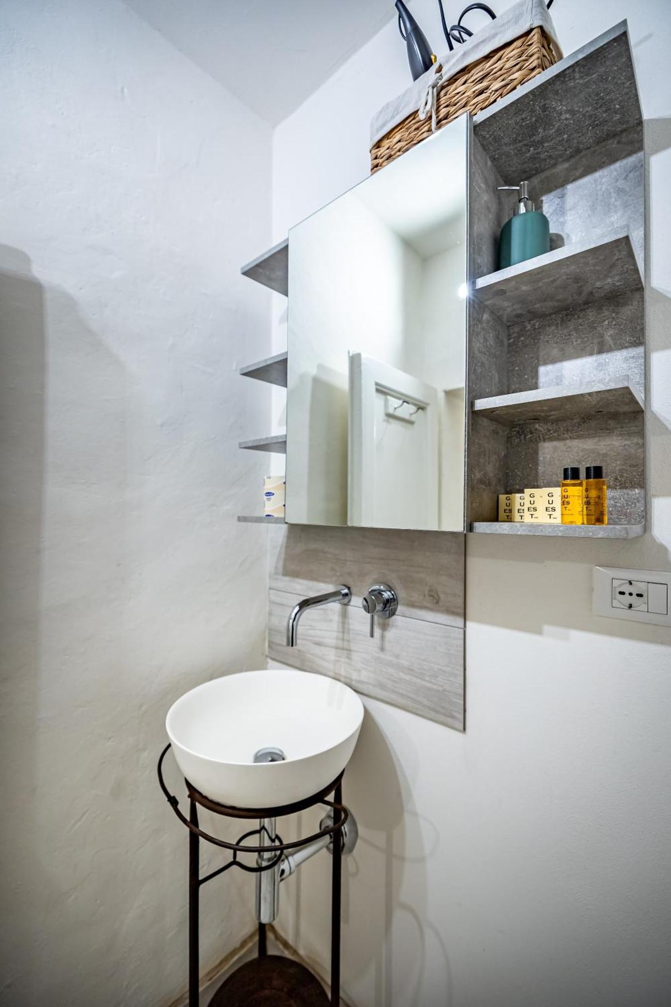 Roommo Pergola * Florencia
